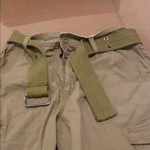 Men’s short khakis